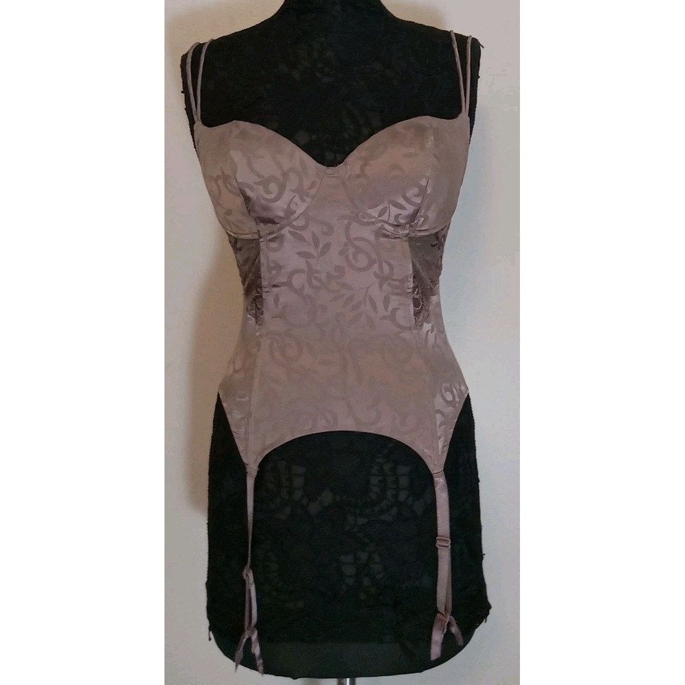Victorias Secret Vintage Mauve Silk Lace Bustier Garter Corset Top Size 34C